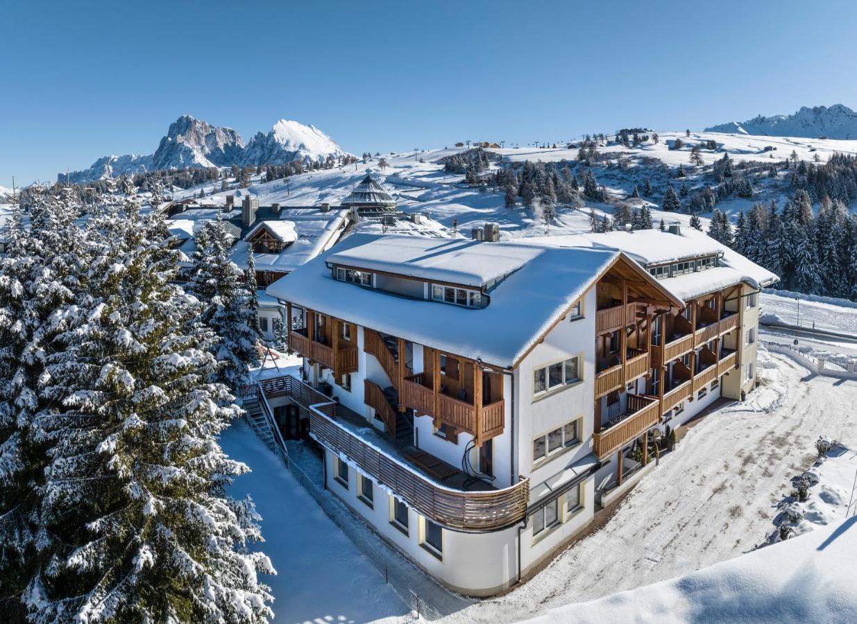 Hotel Bellavista Alpe Di Siusi Ngoại thất bức ảnh