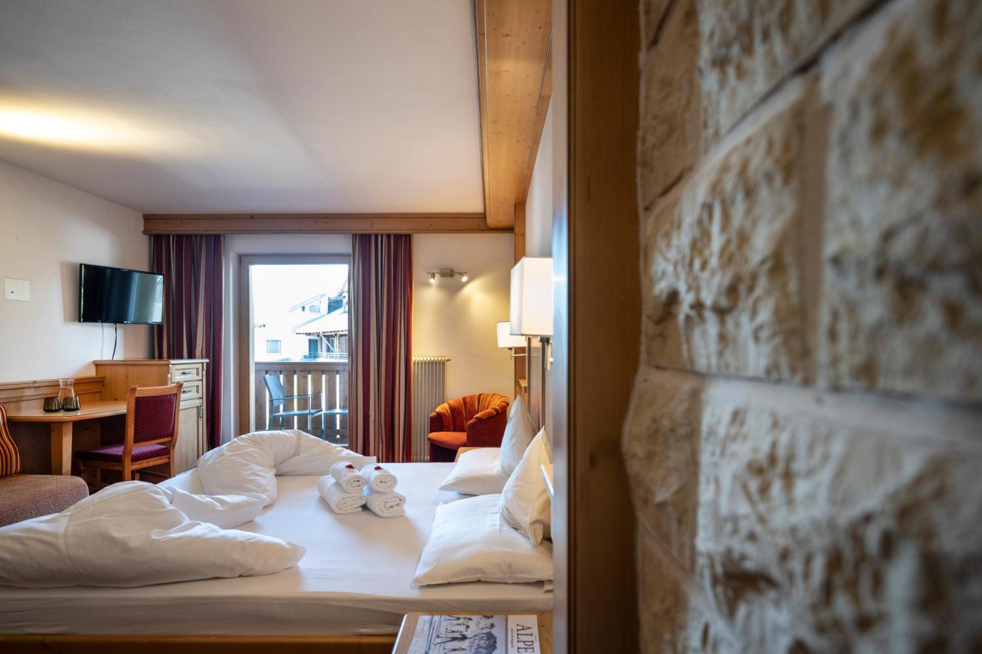 Hotel Bellavista Alpe Di Siusi Ngoại thất bức ảnh