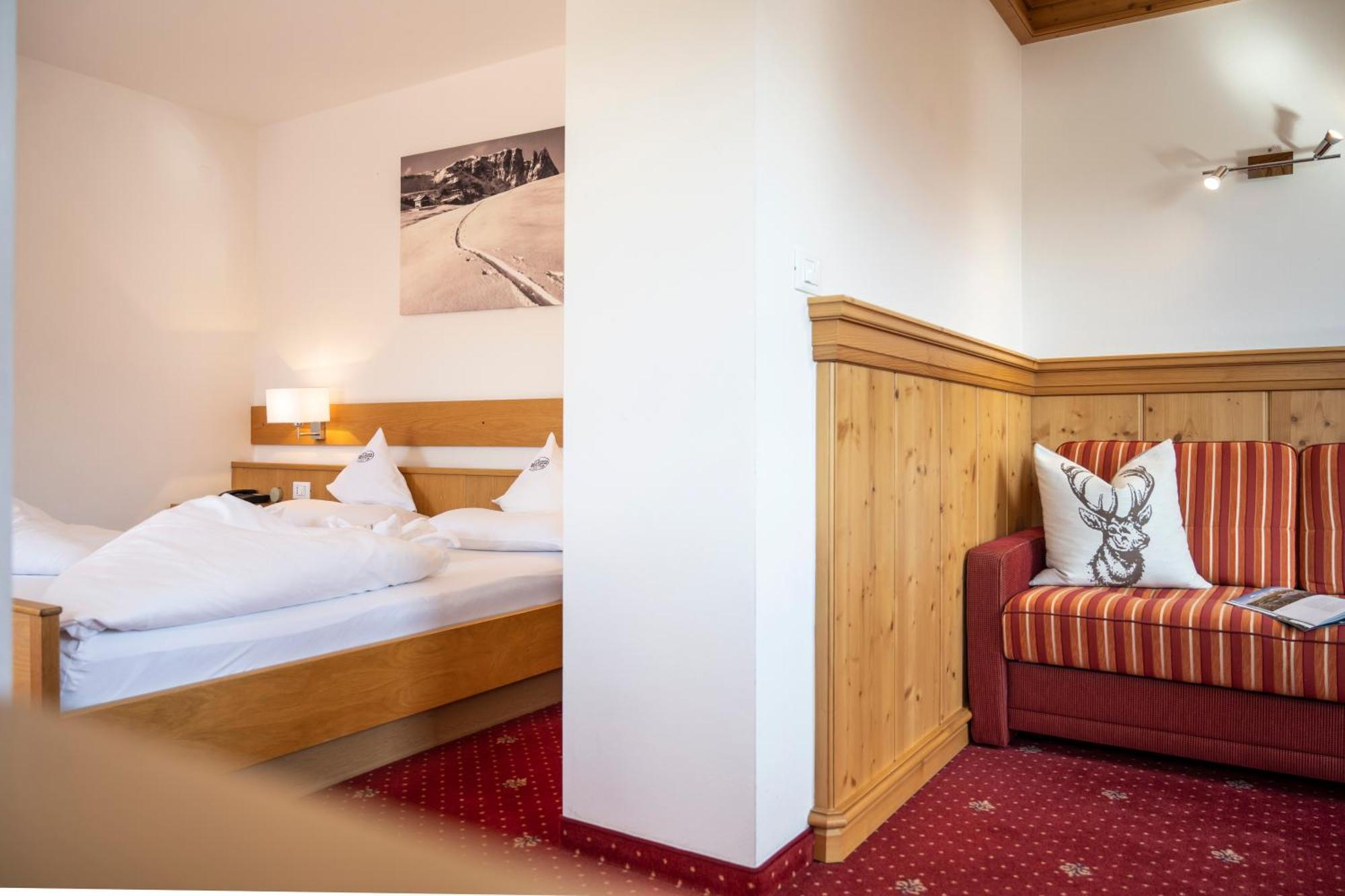 Hotel Bellavista Alpe Di Siusi Ngoại thất bức ảnh